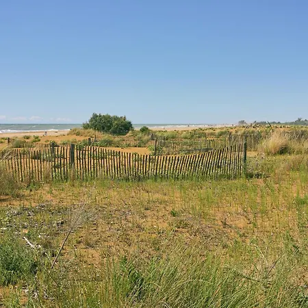 Comfortable Apartment With Parking In Bibione *